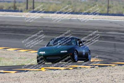 media/Apr-12-2024-Canyon Run Sundays (Fri) [[ae99c30423]]/4-Novice (Yellow)/Session 1 Bowl Exit/
